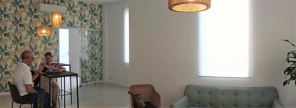 Hostal Tropical 莫特里尔 外观 照片