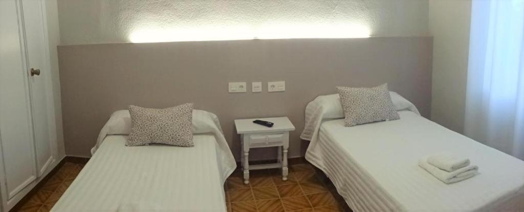 Hostal Tropical 莫特里尔 外观 照片